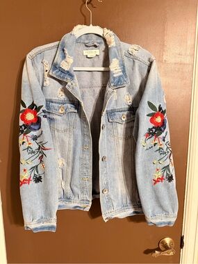 Cavalini Light Blue Denim Jacket with Multicolor Floral Embroidery